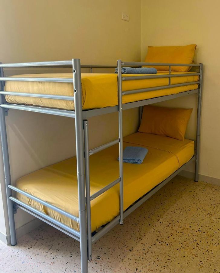 Smart Hostel Birkirkara Exterior photo