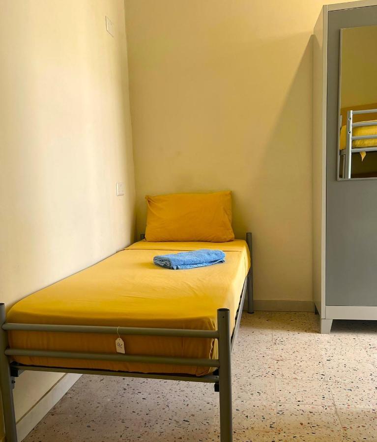 Smart Hostel Birkirkara Exterior photo